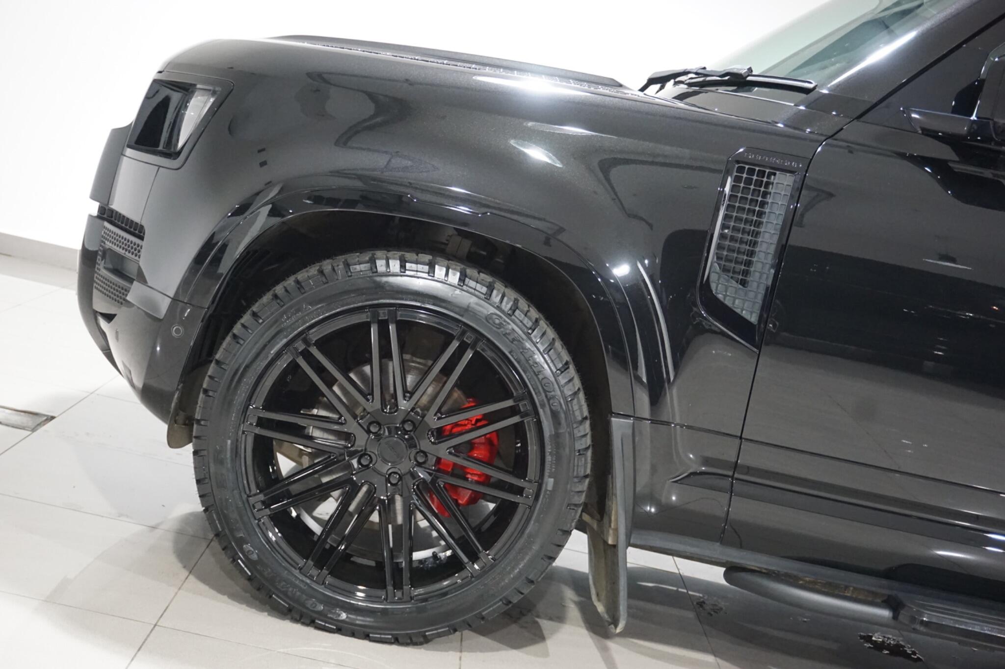 Land Rover Defender 110 3.0 D250 MHEV XS Edition SUV 5dr Diesel Auto 4WD Euro 6 (s/s) (250 ps)